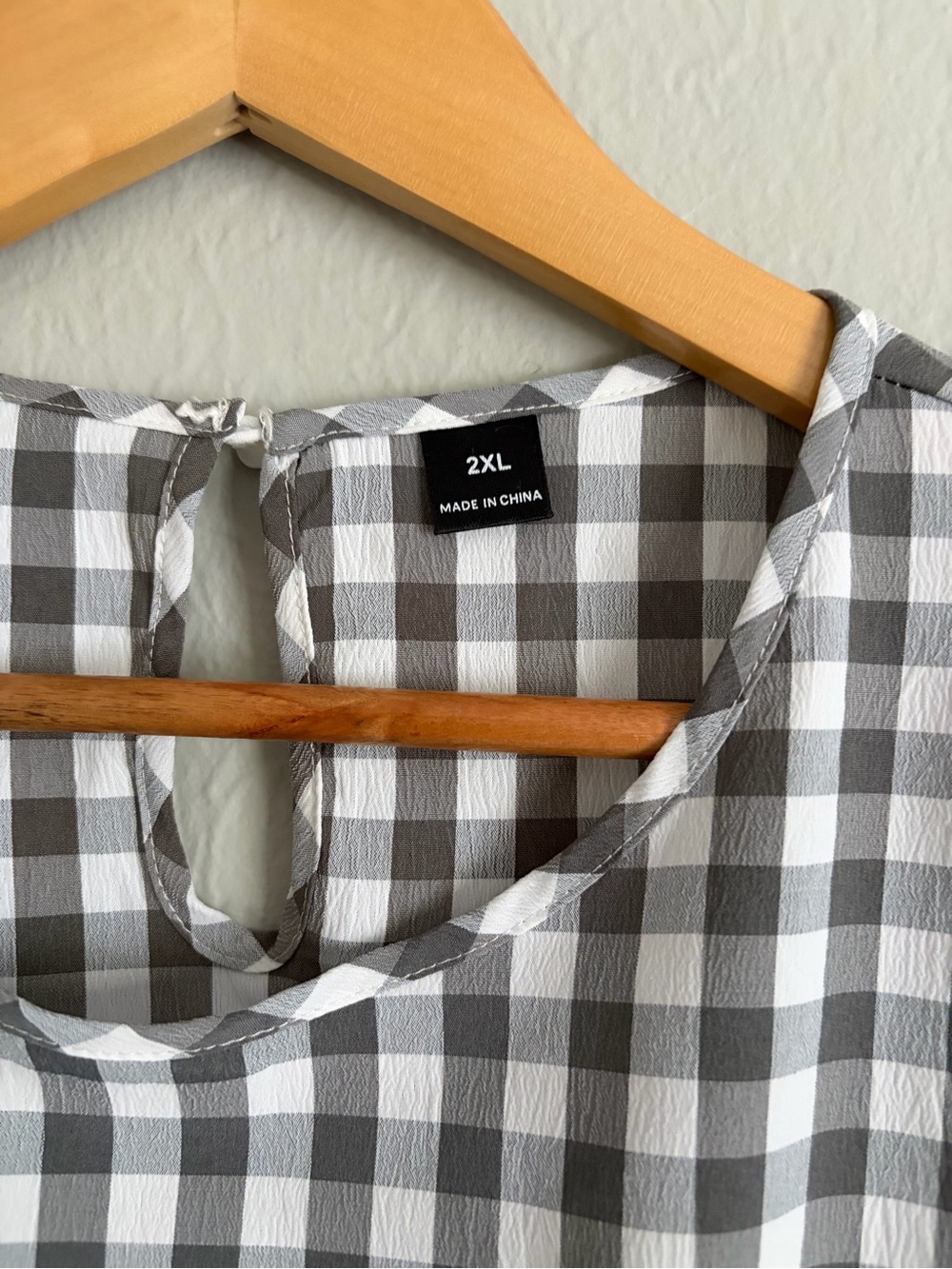 Gingham Peplum Short Sleeve Top - Picture 3 of 4